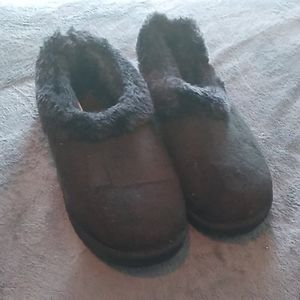 Comfy black house shoes